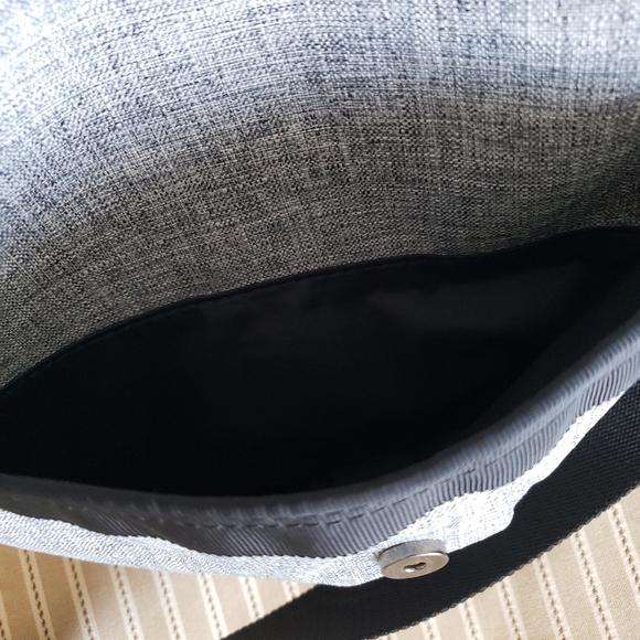 Lululemon All Night Festival Bag 5 Liters - Picture 8 of 8